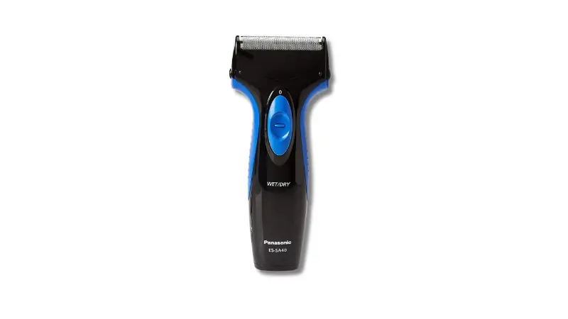 The Panasonic Pro Curve ES-SA40 is a compact and waterproof shaver that offers the flexibility of wet and dry shaving.